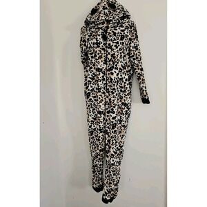 PJ ESSENTIALS Hooded One piece Plush Leopard Pajamas Sz L